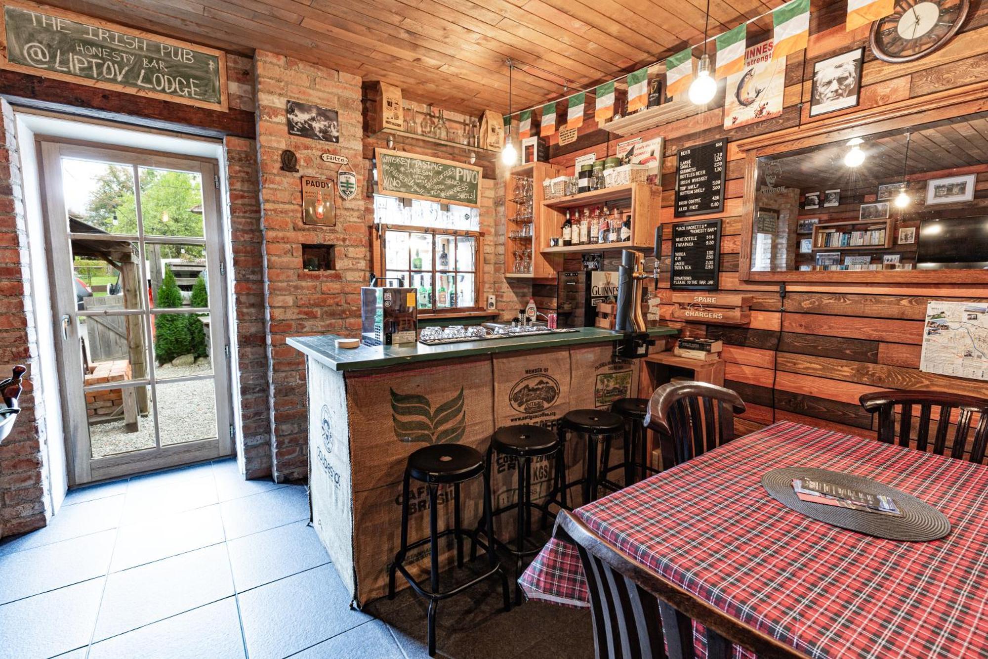 Liptov Lodge Liptovsky Mikulas Bagian luar foto